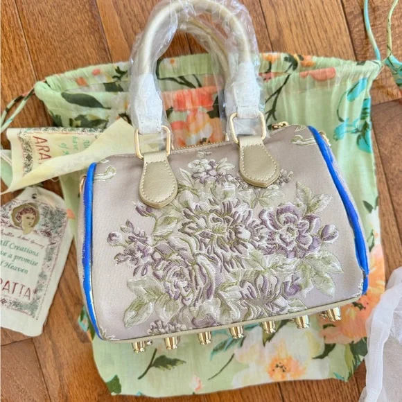 Aratta Italian Renaissance Handbag RETAIL$385 - Picture 2 of 2